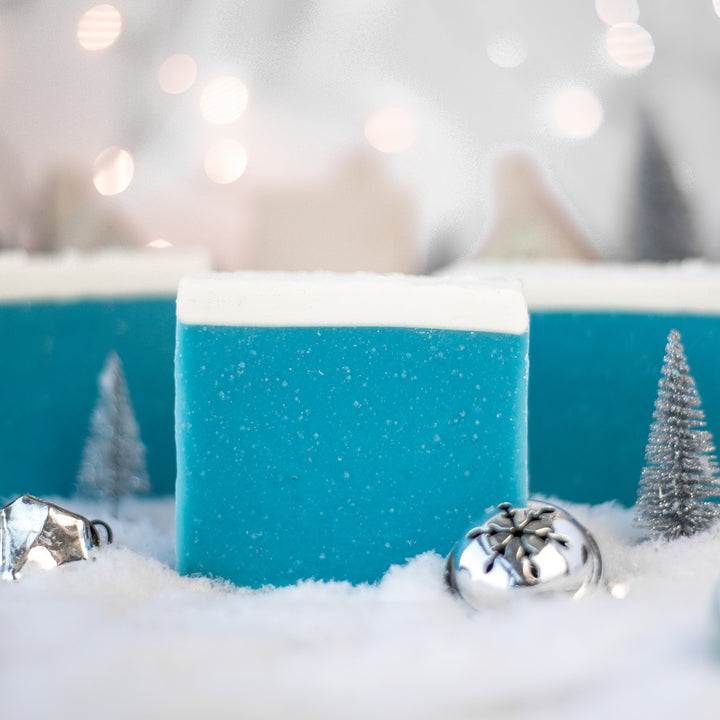 Fresh Snow Soap, a handcrafted bar soap. Clean and fresh scent with juniper berry, heliotrope, and sandalwood.