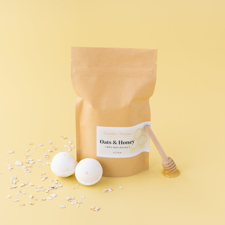 Mini Bath Bombs Oats & Honey - Foodie scent handcrafted bath bombs with oatmeal, cocoa butter and olive oil