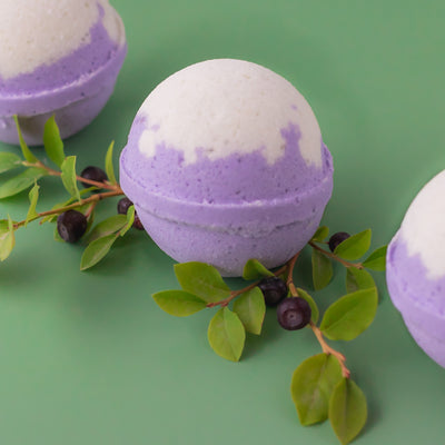 Huckleberry Harvest Bath Bomb