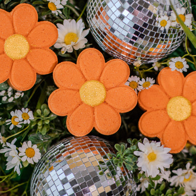 Disco Daisy Bath Bomb