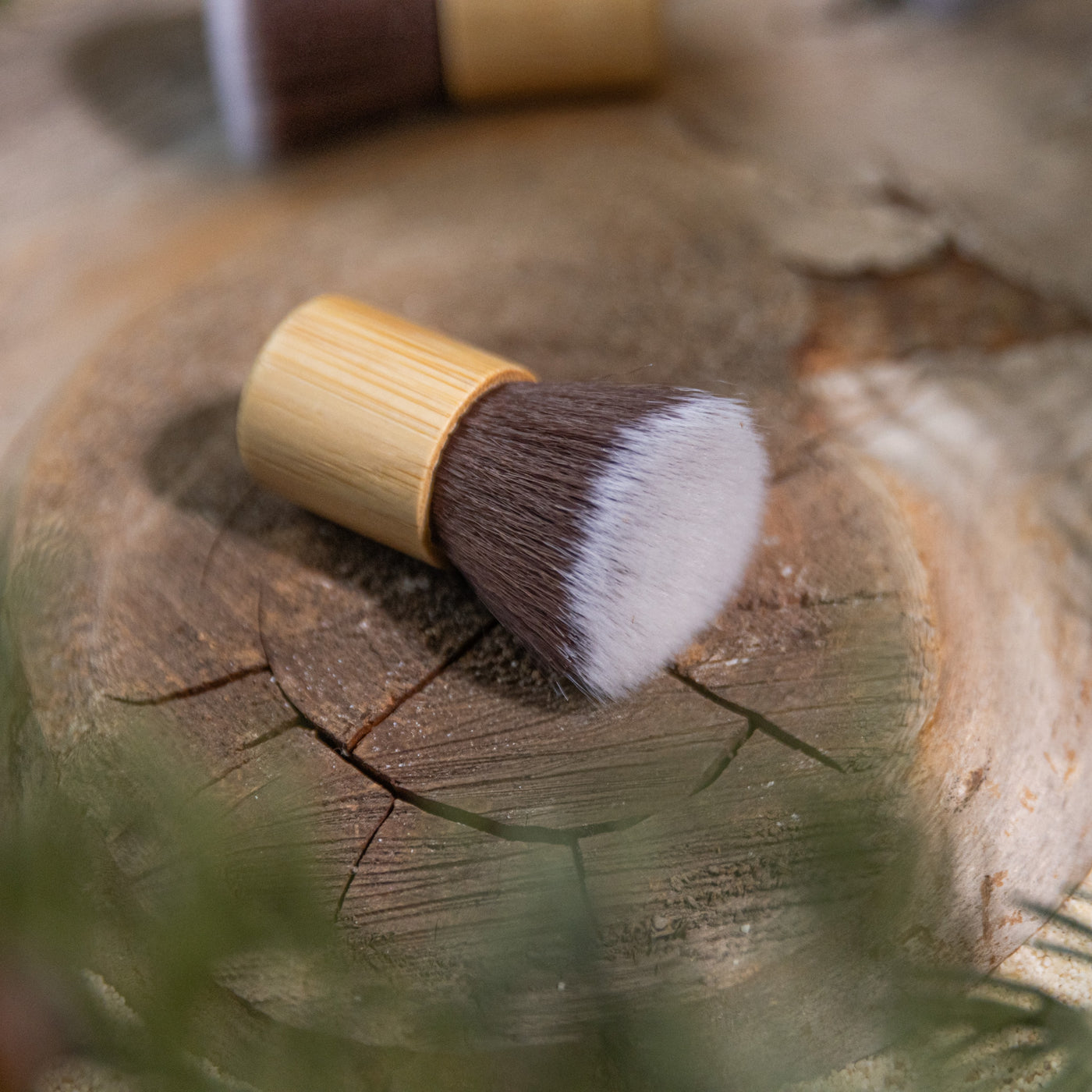 Bamboo Dry Shampoo Application Brush