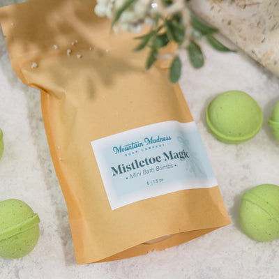 Mini Bath Bombs- Mistletoe Magic (set of 6)
