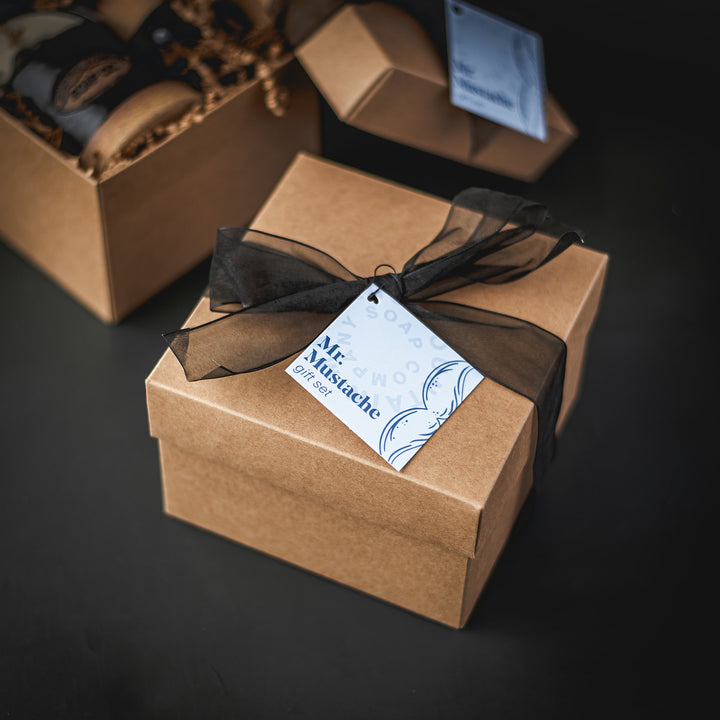 Mr.MustacheGiftSet_4_720x.jpg?